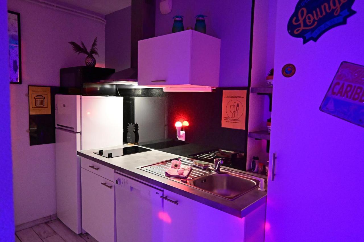 Luxe Sauna Privatif Et Grand Bain Jacuzzi A Deux A Biscarosse Plage Pour Nuit Romantique Avec Decoration Led Et Bougies Biscarrosse Buitenkant foto